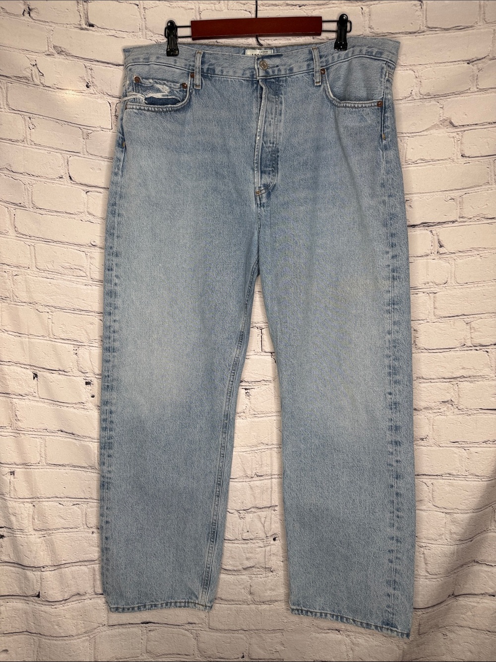 Agolde Los Angeles Light Wash Straight Leg Jeans Size 33 Excellent Condition